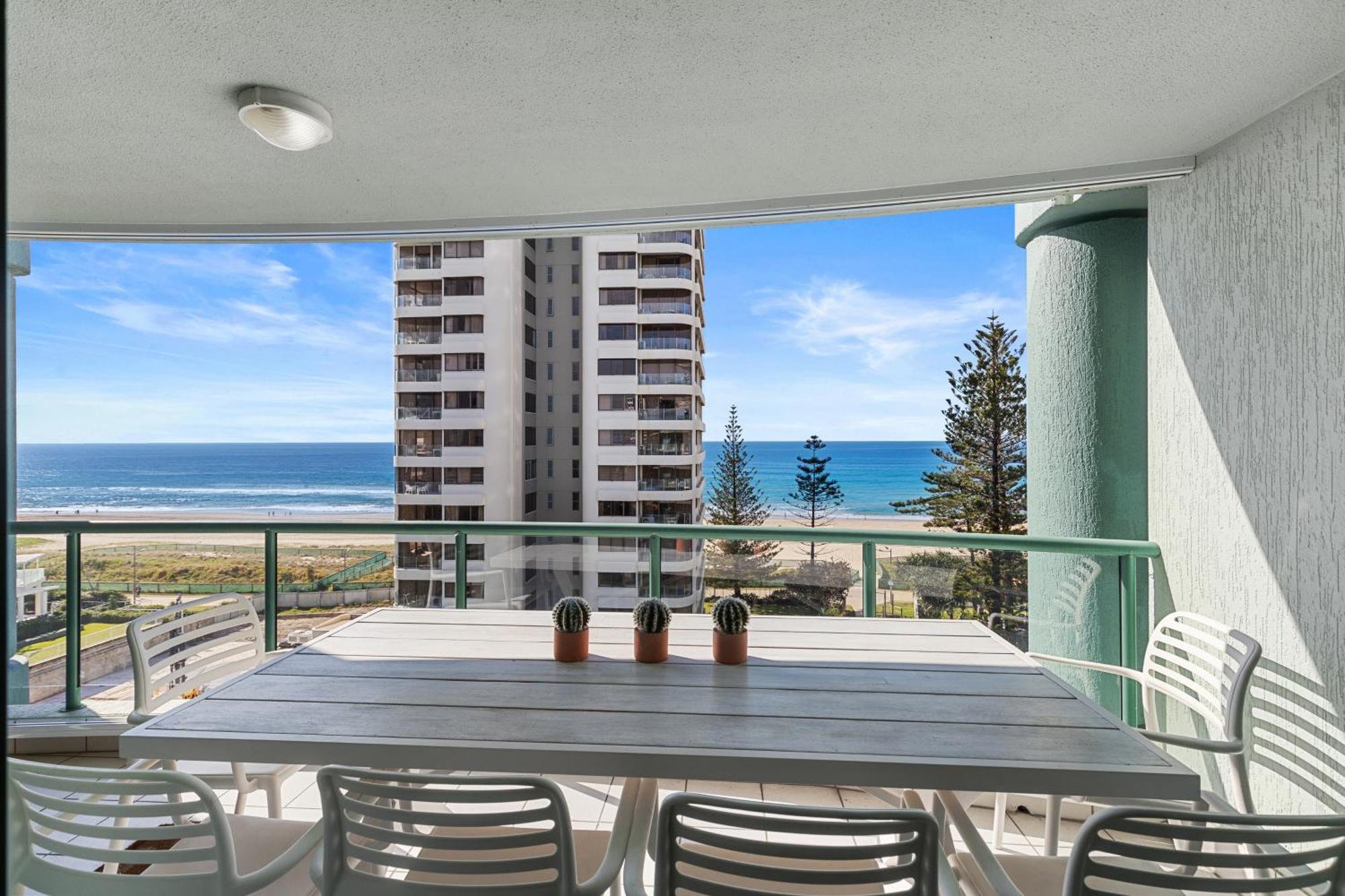 Emerald Sands Holiday Apartments Surfers Paradise Pokój zdjęcie
